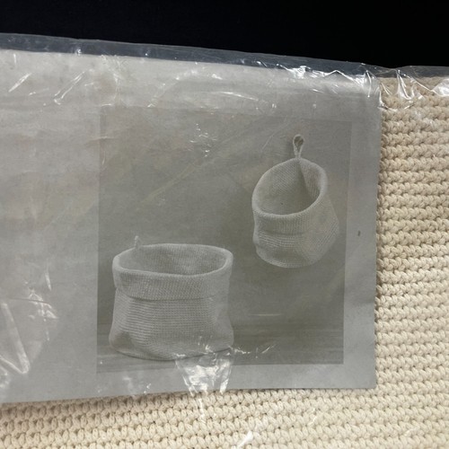 Juego de 2 cestas de ganchillo Ikea Lidan nuevo en paquete - Imagen 3 de 5