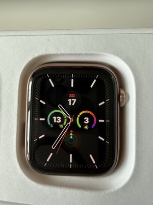 Apple Watch SE 1. Generation 44mm GPS Roségold mit OVP und Zubehör