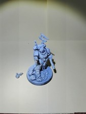 Warhammer 40k: Space Marines: Apothecary: Assembled and primed