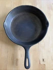 Vintage Wagner Ware 10 1/2 Inch Skillet Cast Iron Frying #8 Made In USA “E”