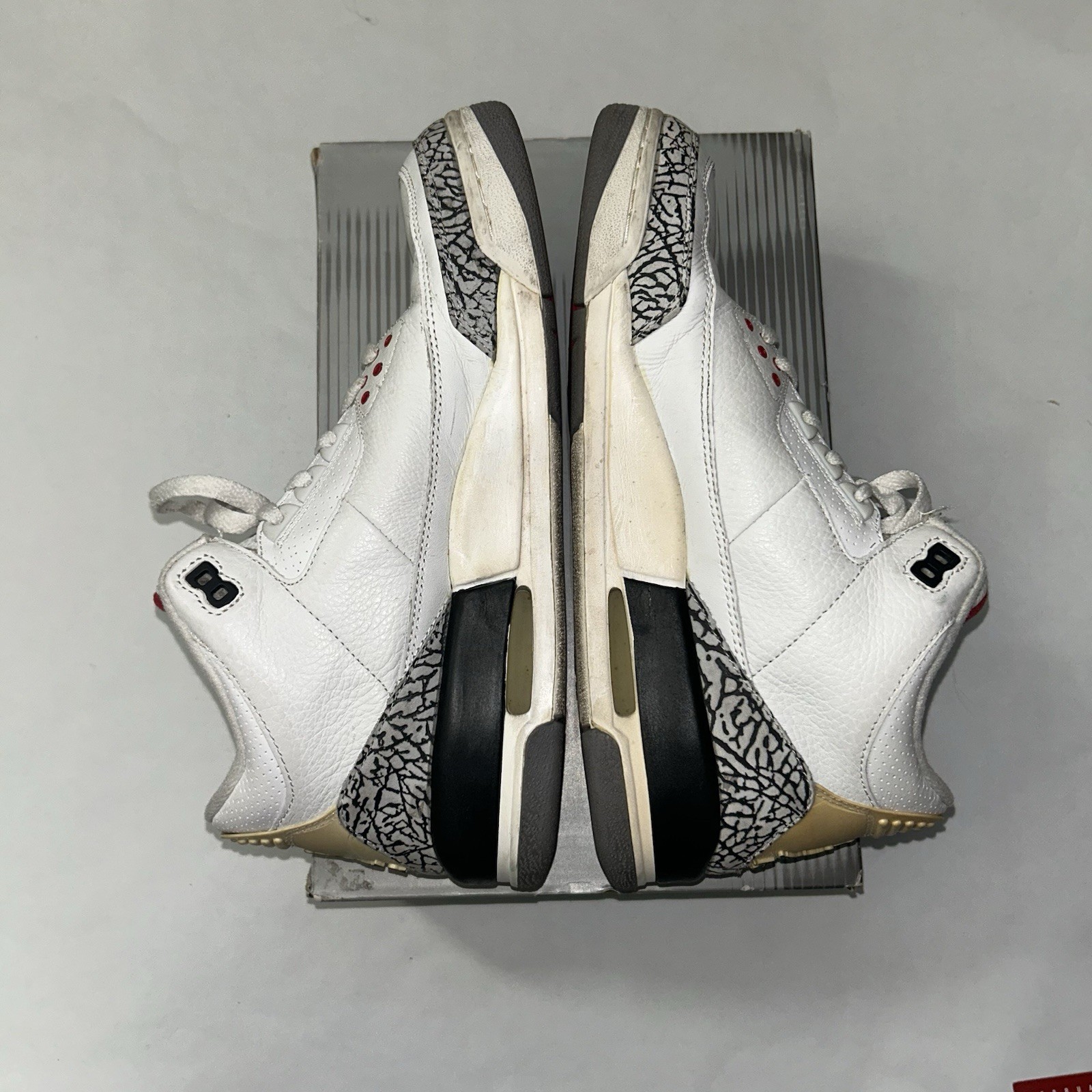 SAOLA Air Jordan 3 Retro 2003 bianco rosso fuoco grigio cemento nero taglia 10 5