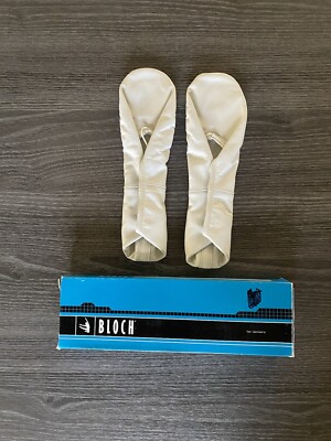 Bloch ''Dansoft'' Full Sole Ballet Shoes White Size 7A S0205L New in Box