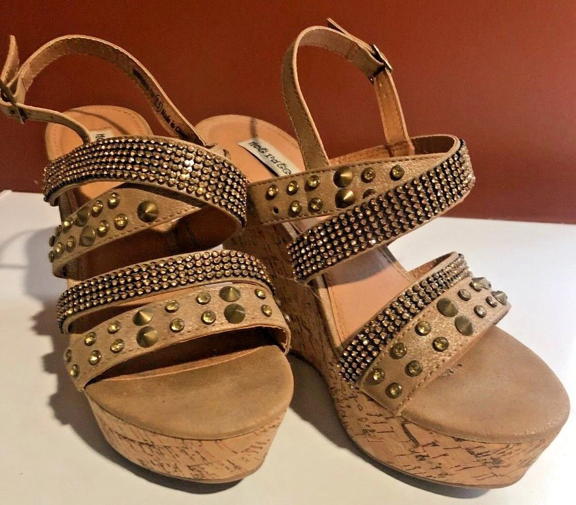 NOT RATED Women s VENICE CITY Rhinestones Studded STRAPPY WEDGE Sandals Gold 8.5