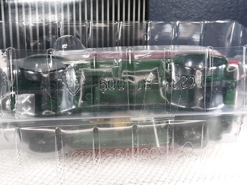 2008 Liberty Classics 1938 Studebaker Panel Van 1:24 Auto Auction Diecast Bank - Picture 9 of 15