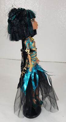 Monster High Doll Cleo de Nile Ghouls Rule + Stand | eBay Monster High Doll Cleo de Nile Ghouls Rule + Stand | eBay