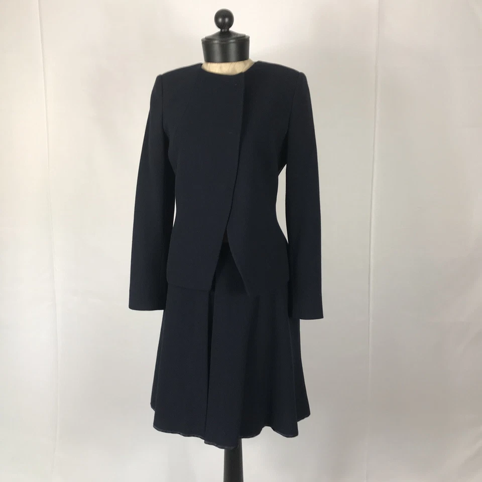 Traje falda negra Les Copains talla 40 Foto 2 de 4