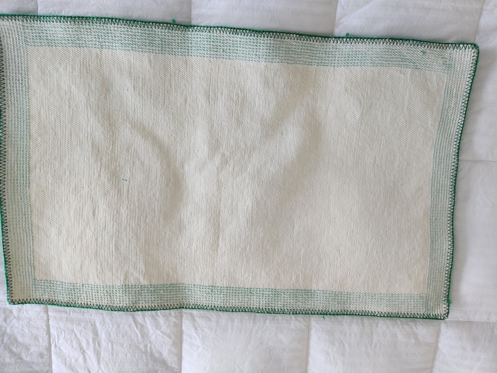 Spode Christmas Tree Bath Rug Latex backing, Green Border, 33" X 21