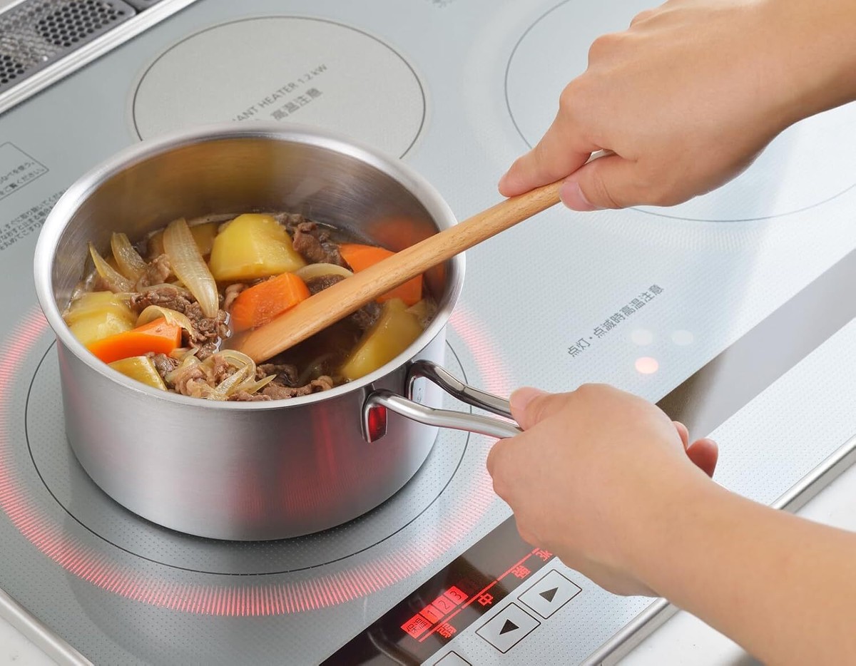 YOSHIKAWA Saucepan 7.1in 2.3L with Lid COOK CHEF Made in YOSHIKAWA Saucepan 7.1in 2.3L with Lid COOK CHEF Made in