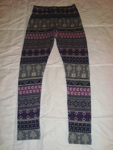 PINK ROSE Navy Blue/Purple/Ivory Nordic 
