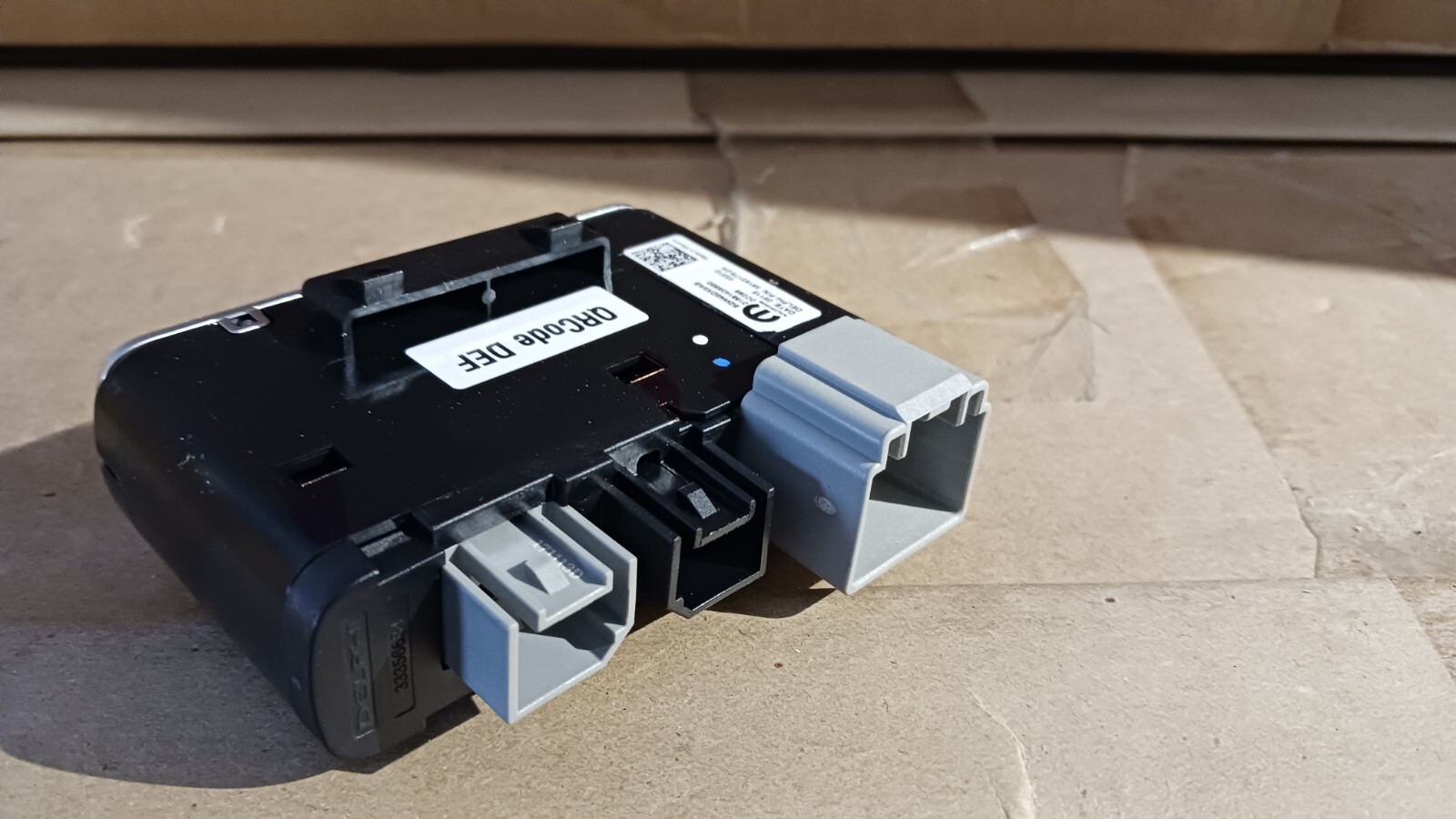 Aston Martin USB PORT-MEDIA HUB - 6QW48DX8AB