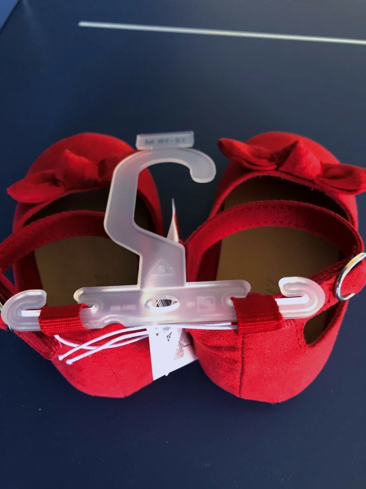 Niña Niño Pequeño Talla *6-12* Meses ANTIGUO AZUL MARINO Rojo Gamuza Zapatos Sandalias con Lazo Nuevo con Etiquetas Foto 3 de 3