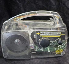 Freeplay FPR2 Self Powered AM/FM Radio Solar  Crank Solar Clear / WORKING
