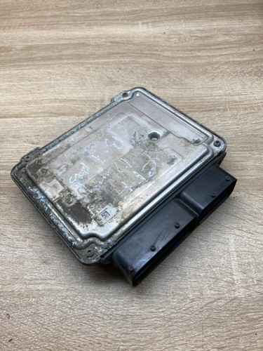 03l907309ae 0281017946 engine control unit/module ecu volkswagen passat b7 - Picture 3 of 7