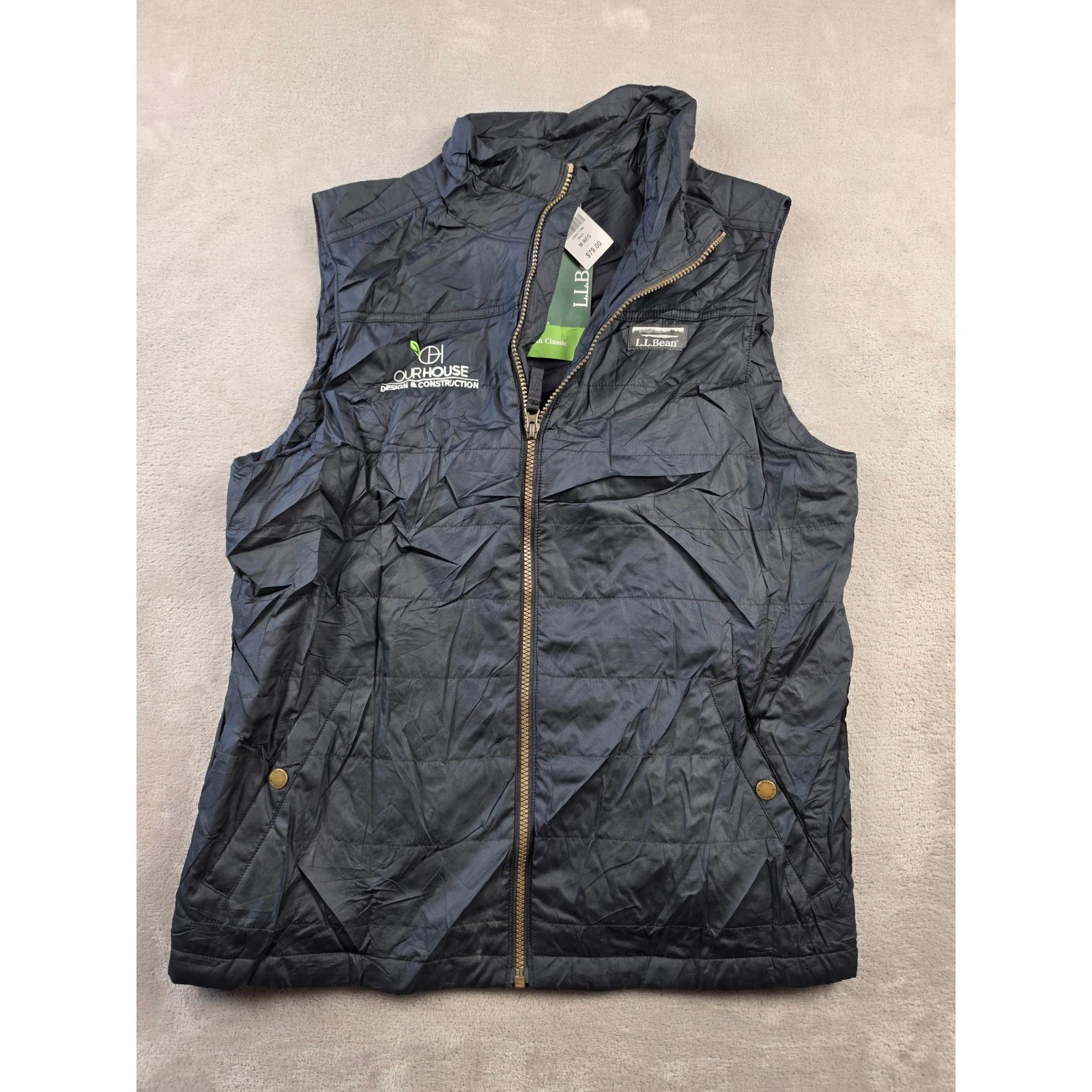 LL Bean Mountain Classic Puffer Vest Mens M Black Our House Construction Logo - product detail image 1