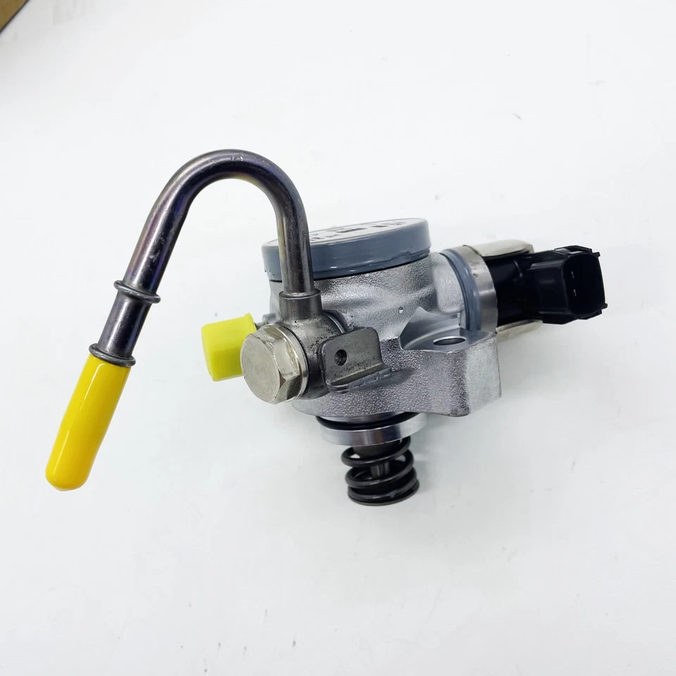 New 16790-5R1-J01 High Pressure Fuel Pump Fits For 2015-2017 Honda Fit - Image 4 of 4