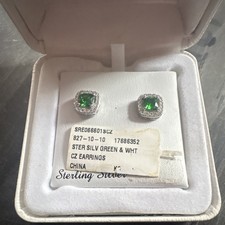 925 Sterling Silver square Green and White CZ...