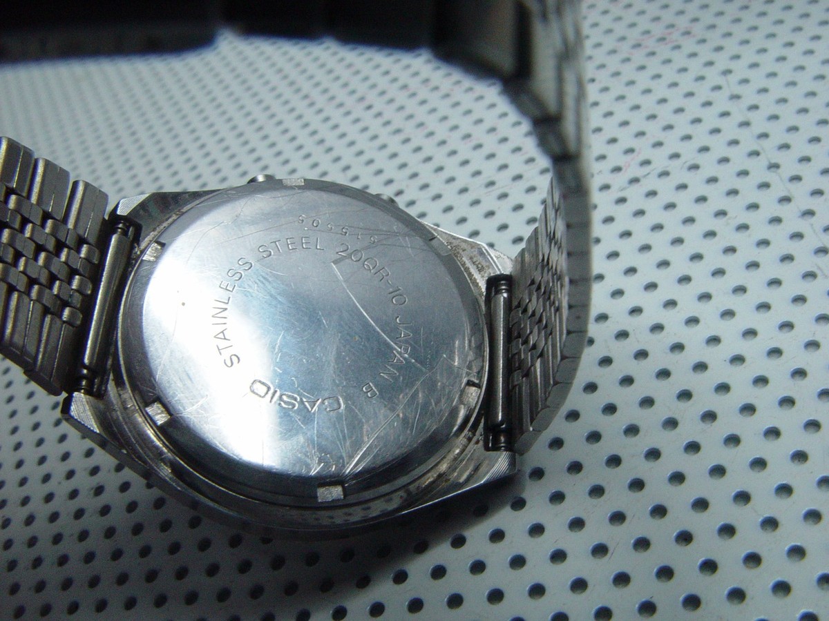 Casio 20SQ-10 Digital Watch View 5