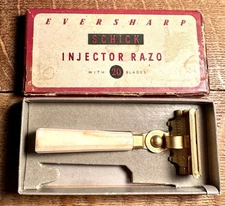 Vintage Eversharp Schick Safety Razor with Bakelite Handle