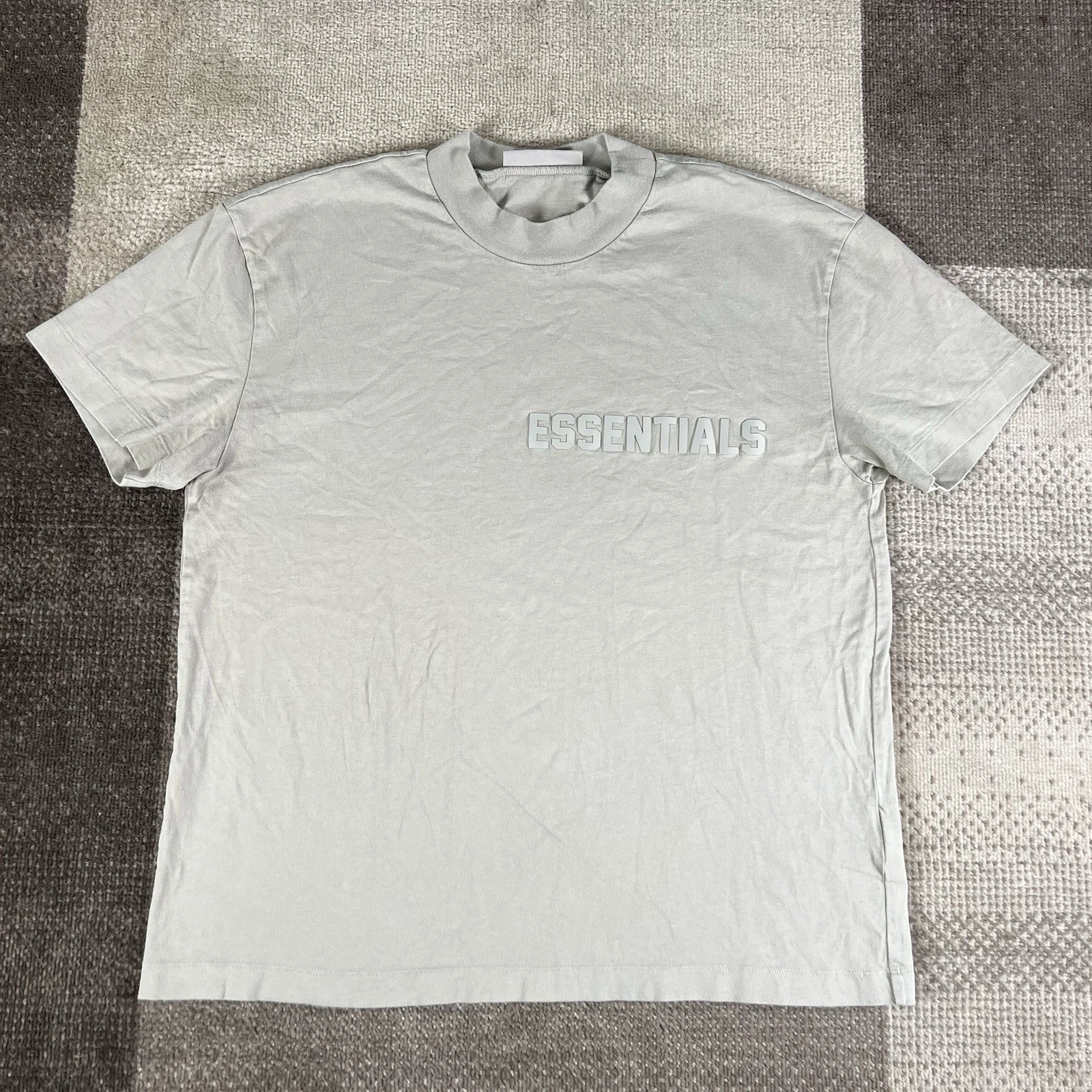 T shirt Fear of God Essentials farina d'avena uomo taglia M