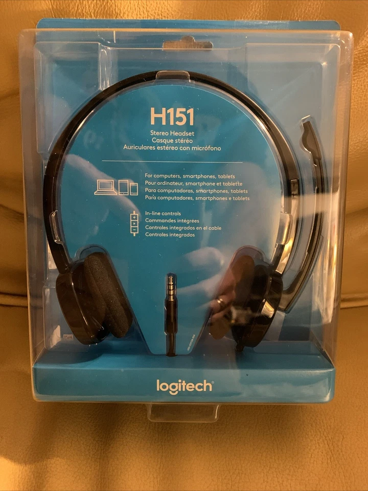 Logitech H151 Stereo Multi Device Headset with In Line Controls - Image 2 of 4