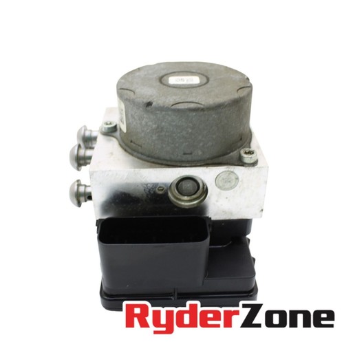 2020 - 2023 BMW S1000RR ABS PUMP BRAKE MODULE ELECTRICAL SYSTEM SILVER STOCK - Picture 4 of 12