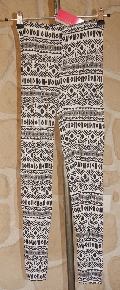 Legging blanc et noir neuf taille unique marque MISS COQUINE (d) - Photo 1/1