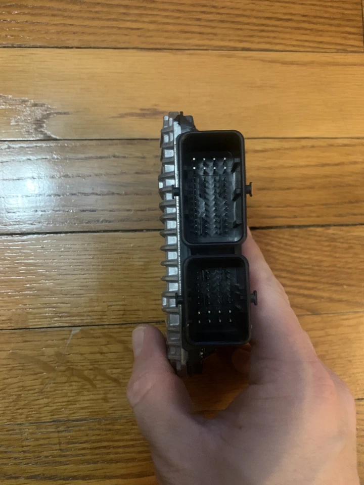 Computadora MV Agusta Brutale 1000RR 2020 ECU CDI de fábrica OEM 8B00C6082 envío gratuito Foto 3 de 3