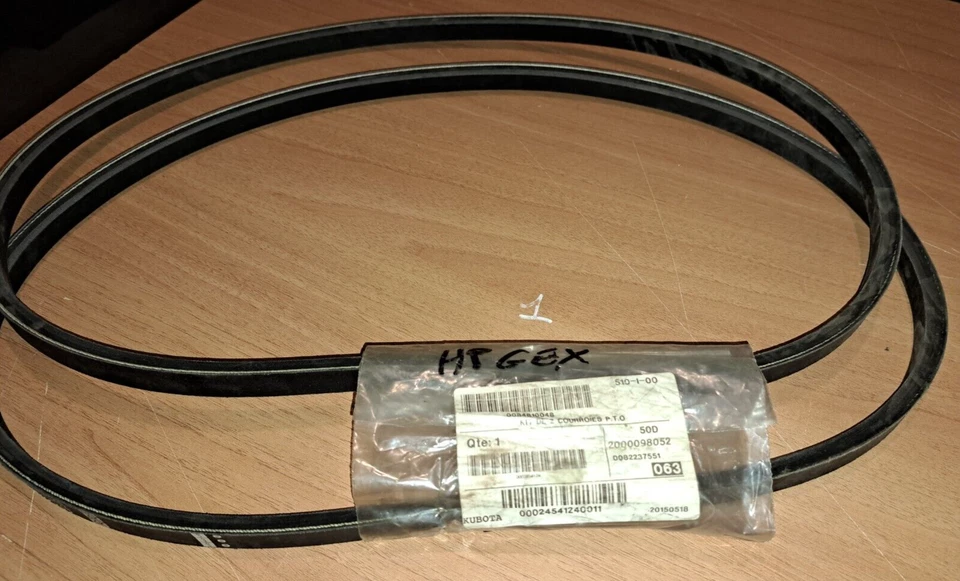 Lot de 2 courroies PTO KUBOTA Ref 0084810048 = 00848.10048 - Photo 1/1