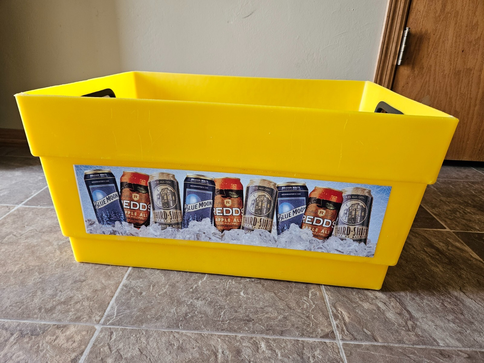 Lambeau Field Vendor Beer Bucket Tub Green Bay Packers Redd's Blue Moon