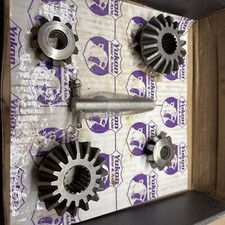 Yukon Gear YPKGM55P-S-17 Yukon standard open spider gear kit for '55 to '64 GM 5