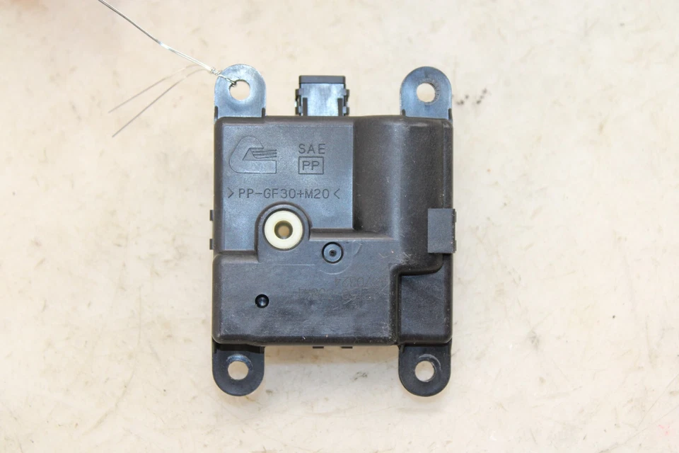 Mazda MX-5 Miata 2006-2015 HVAC actuador de puerta abatible 2P15030841 OEM KT129 Foto 2 de 3