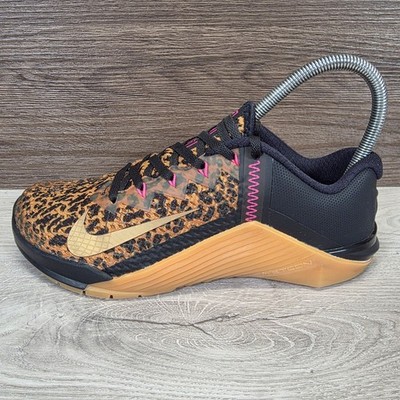Nike Turnschuhe Damen Größe UK 4 Metcon 6 FlyEase Cheetah Leopard Crossfit Schuhe