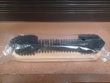 9" POOL & SNOOKER Billiards Tables Brush with Strong Robust Wooden Handle 