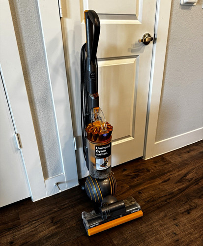 Dyson Ball Multi Floor 2 Vacuum - For Parts / Not Working (Suction Works)