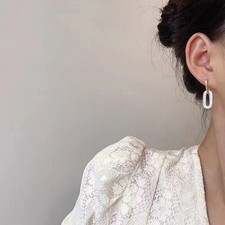 Elegant Silver Needle Ear Pendants with Alluring Rhinestones Designed in Korea