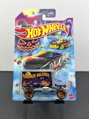 Hot Wheels 2026 Halloween Series Pumpkin Delivery Baja Hauler Black 2/5