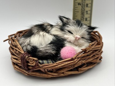 Vintage Realistic Sleeping Cat/Kitten Figure in Basket, Possibly Rabbit Fur