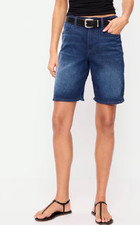 Old Navy High-Waisted Wow Jean Shorts 9-inch inseam River Dark- Nova Light sz 4