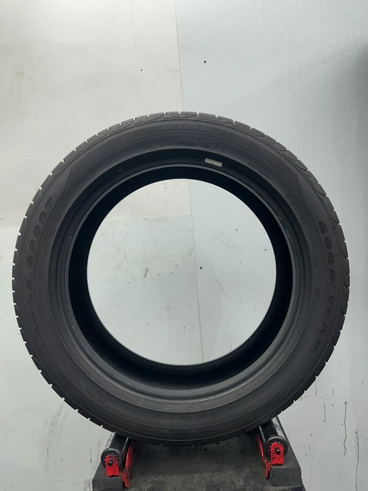1 usado P245/50R20 Goodyear Eagle Sport todas as estações 102 V - 9/32 - Imagem 4 de 4