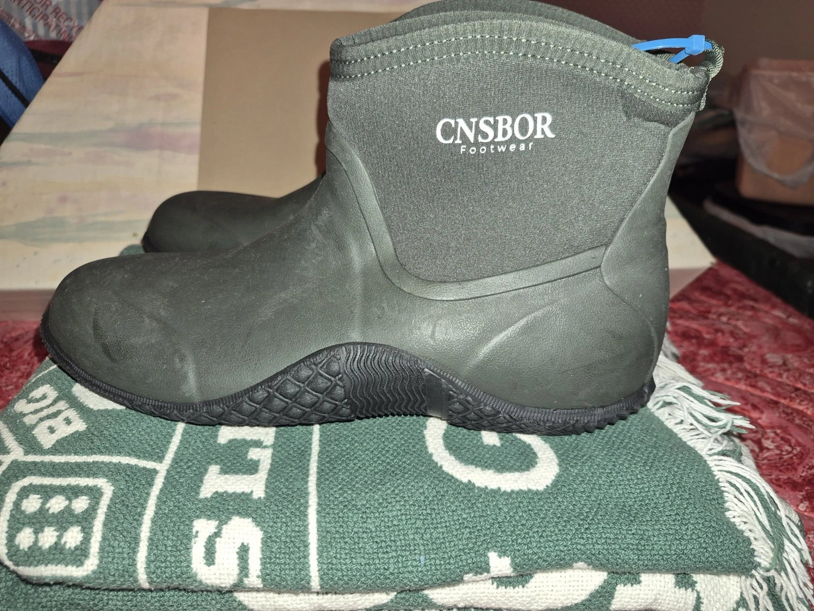 CNSBOR Men's Waterproof, Lightweight, Ankle Garden Boots Color: Green SIZE: 11