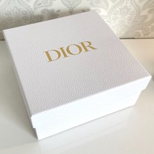 CHRISTIAN DIOR ⭑ Gift Box - WHITE 21 x 21 x 10 Lid Couture Storage + Card Tissue