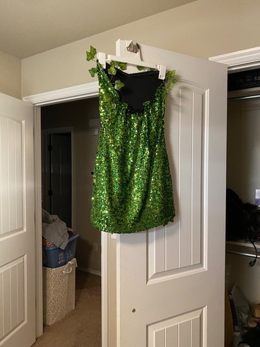 Poison Ivy strapless, sequined costume *BRAND NEW* Includes gloves and headpiece
