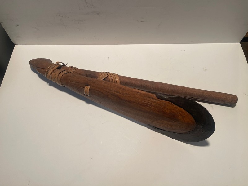 Antique/ Primitive  Wood Handled Garden Hoe / Tool