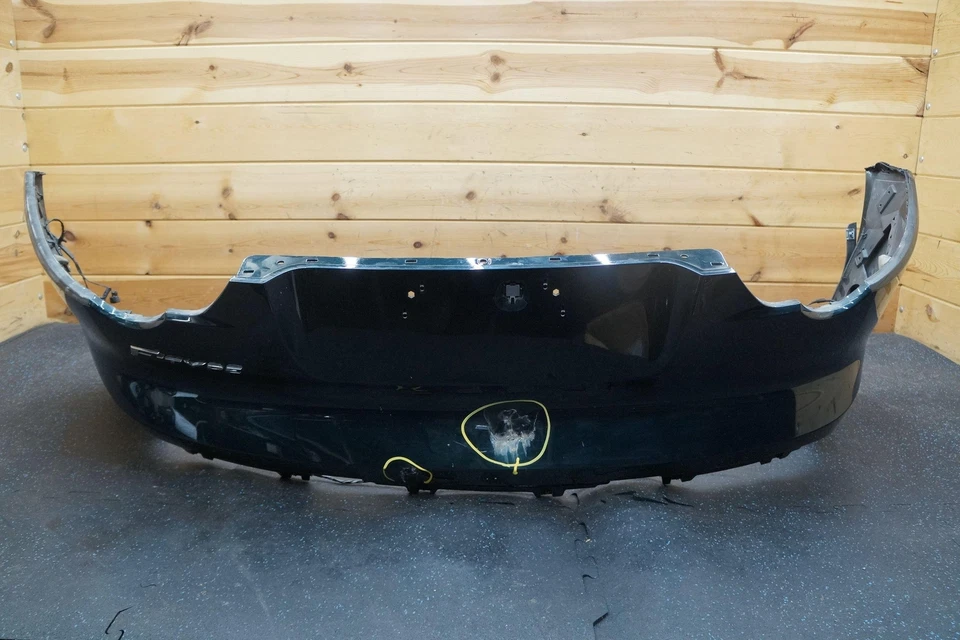 * Rear Bumper Cover Upper Panel Racing Green (HGY) 3.0L Jaguar F-Type 2014-17; Foto 3 de 4