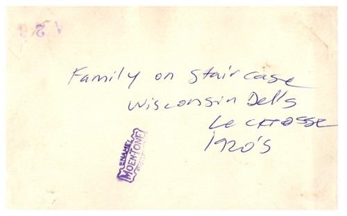 FAMILY IN FRONT OF HOUSE,WISCONSIN DELLS,LA CROSSE,1920'S.4.5" x 2.7" PHOTO#7 - Picture 2 of 2