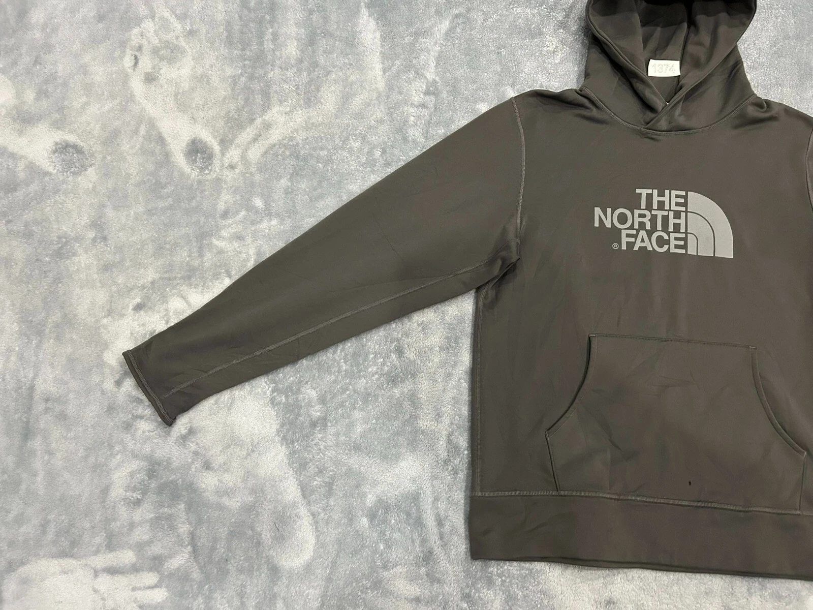 north-face big logo fleece jacket