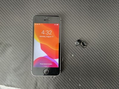 iphone se 1st generation 64gb READ DESCRIPTION