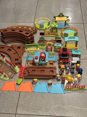 ELC Happyland Konvolut Zugset, Menschen, Tiere, Zubehör