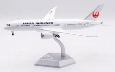 1:200 SQ Wings Japan Airlines B787-8 Passenger Airplane Diecast Aircraft Model