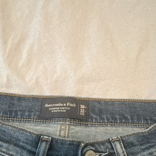 Abercrombie & Fitch Mens Athletic Slim Blue M...